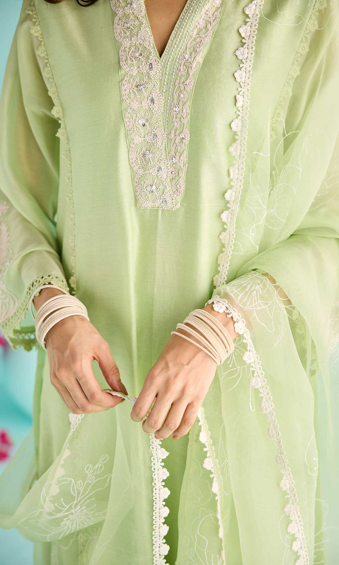 Rida Set- Green chanderi hand embroidered kurta with pants and block printed dupatta (set of 3)