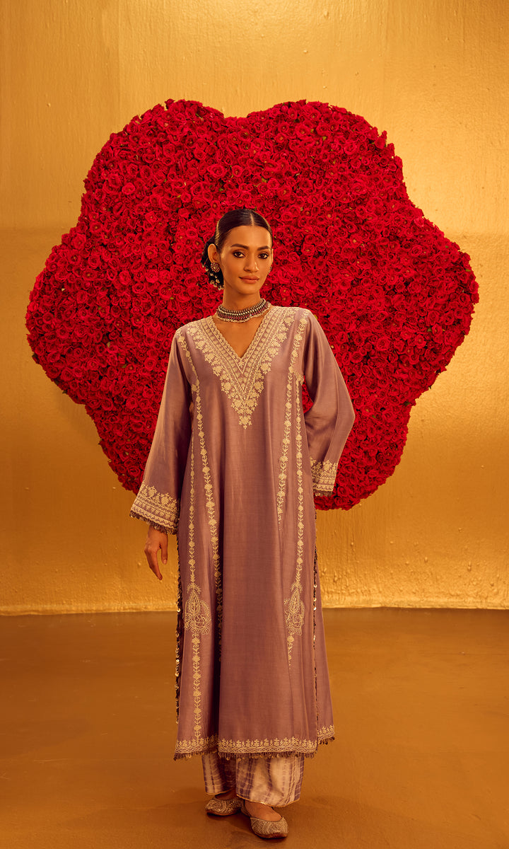 Mahnoor Set- Pink Chanderi Embroidered Kaftan Set