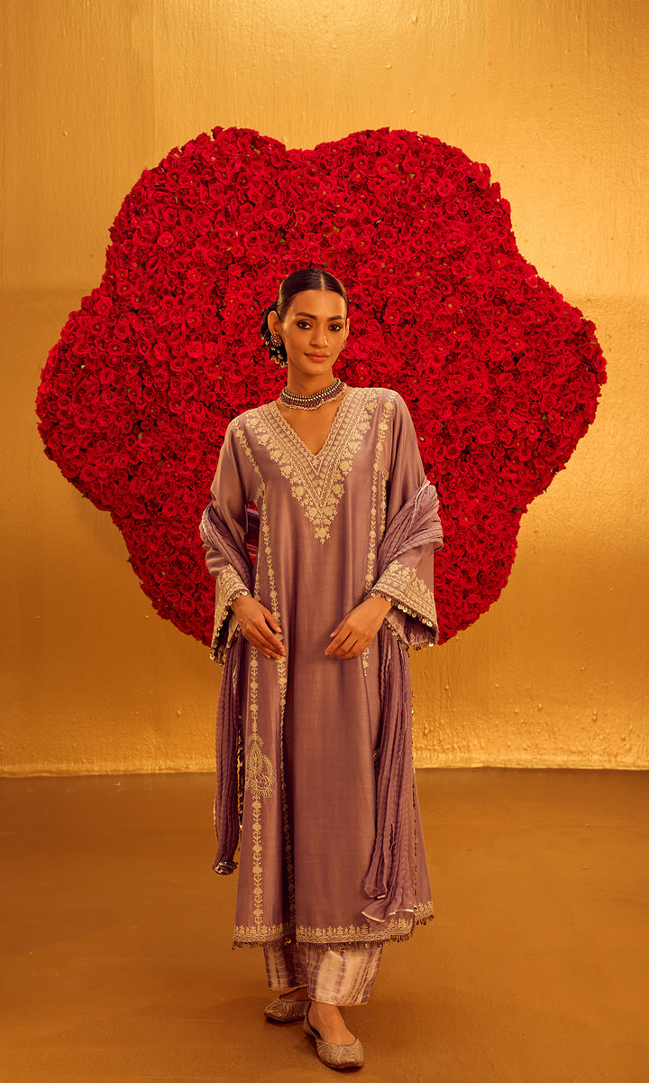 Mahnoor Set- Pink Chanderi Embroidered Kaftan Set