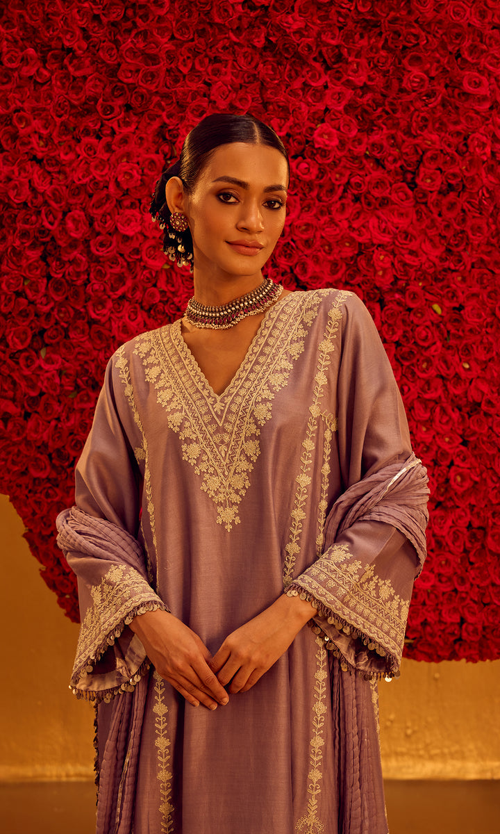 Mahnoor Set- Pink Chanderi Embroidered Kaftan Set