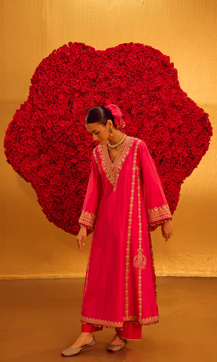 Mahnoor Set- Pink Chanderi Embroidered Kaftan Set