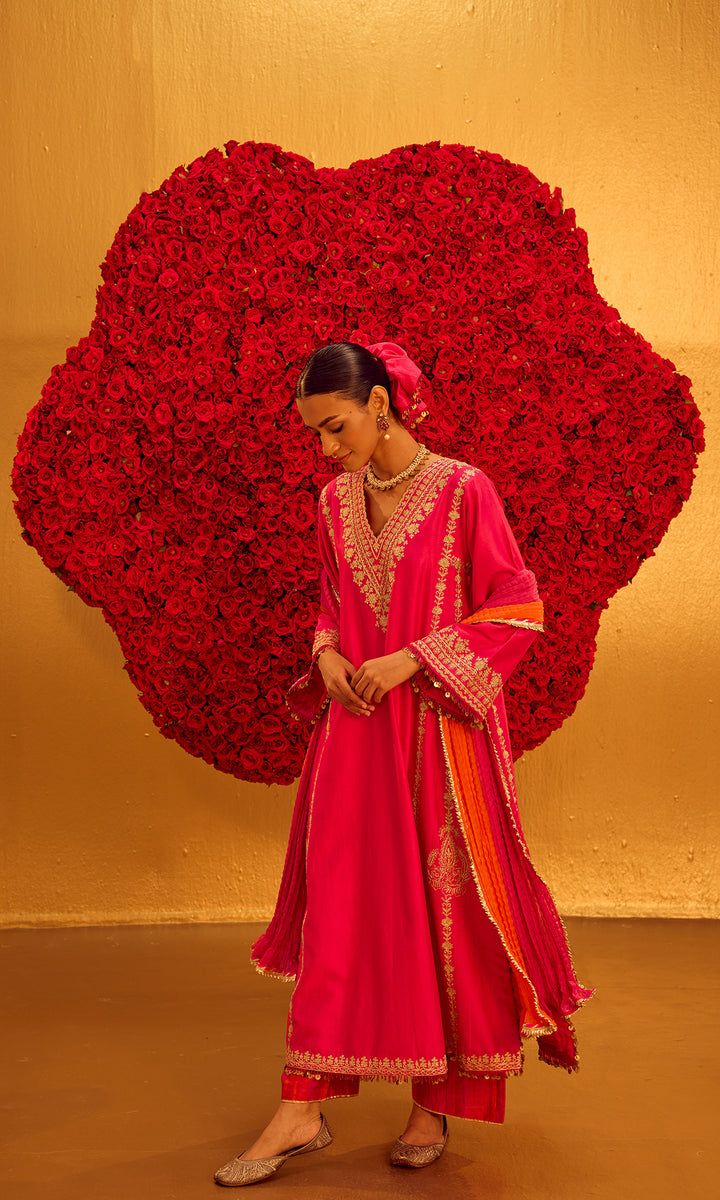 Mahnoor Set- Pink Chanderi Embroidered Kaftan Set