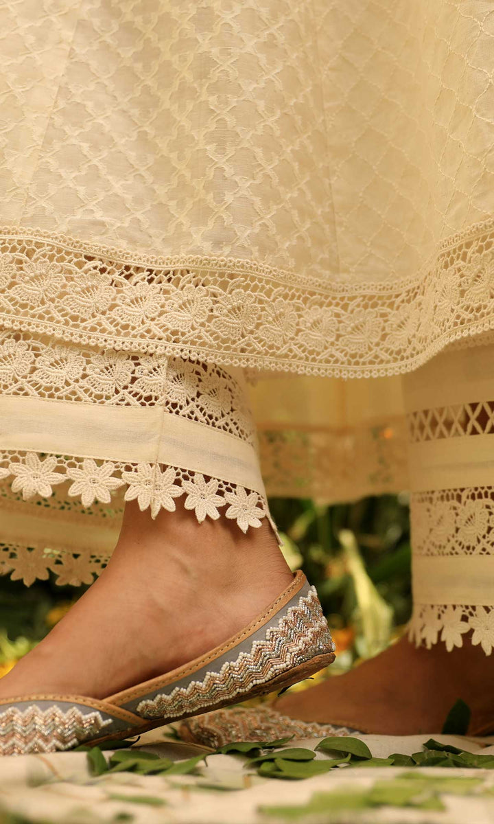 Lacey Daisy Set- Off White cotton-jamdani angrakha with pant and dupatta (set of 3)