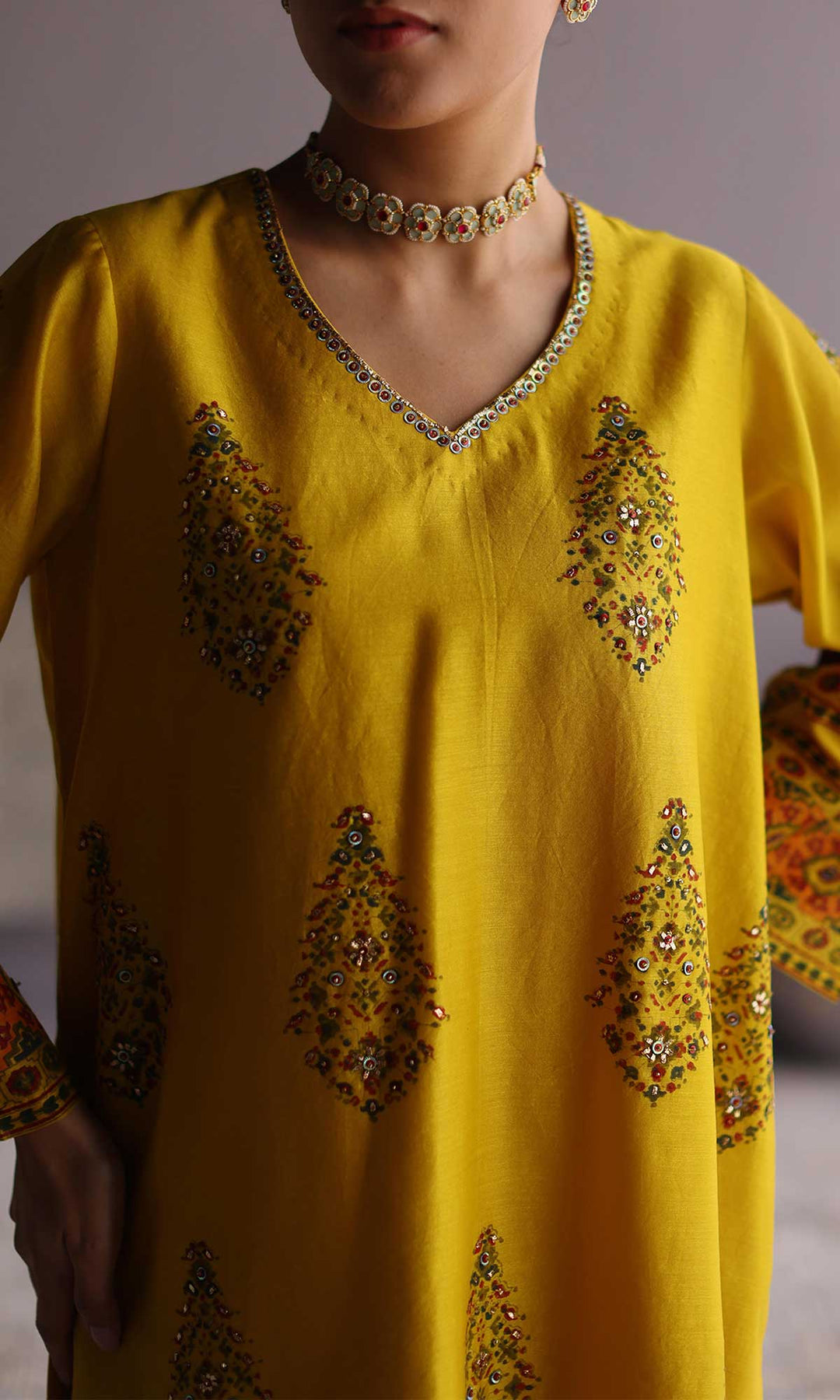 Ezzah Set- Kora chanderi block printed hand embroidered oversized kurta with dhoti (set of 2)