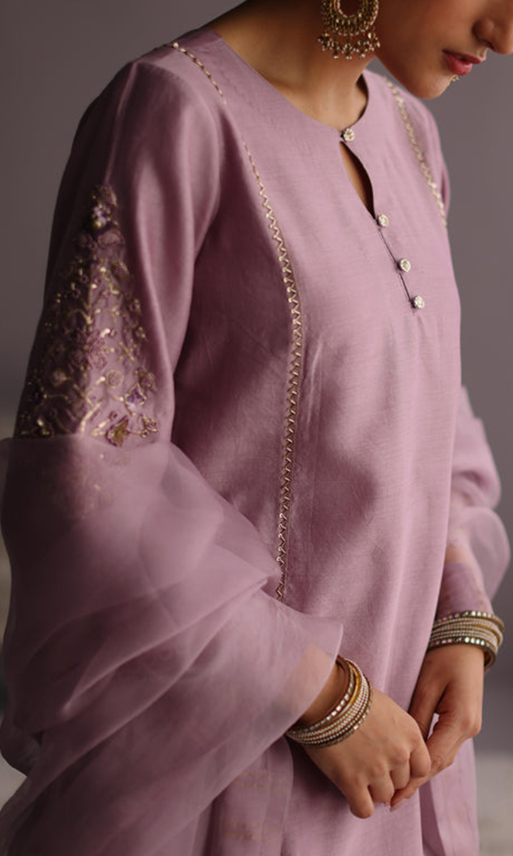 Naaz Set- Mauve chanderi hand embroidered kalidar kurta with Pants and dupatta (set of 3)