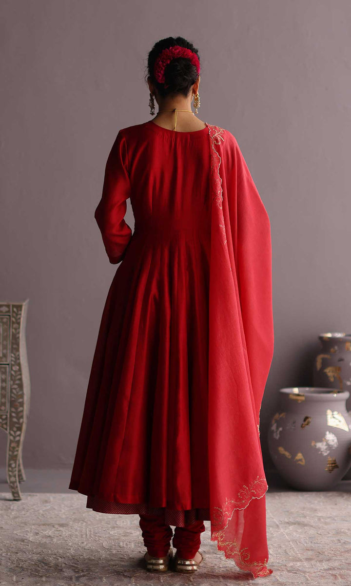 Hayat Set- Dusky Rose chanderi hand embroidered anarkali with churidar and dupatta (set of 3)