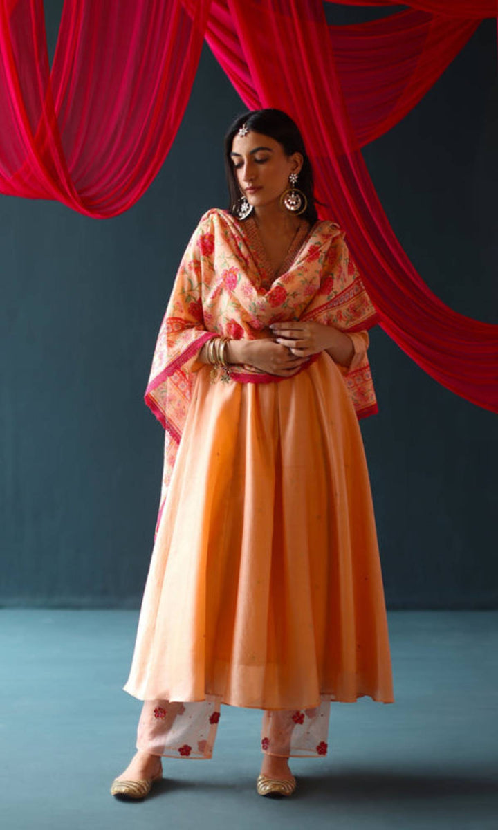 Feeya Set- Peach chanderi hand embroidered kurta and pants with printed dupatta (set of 3)
