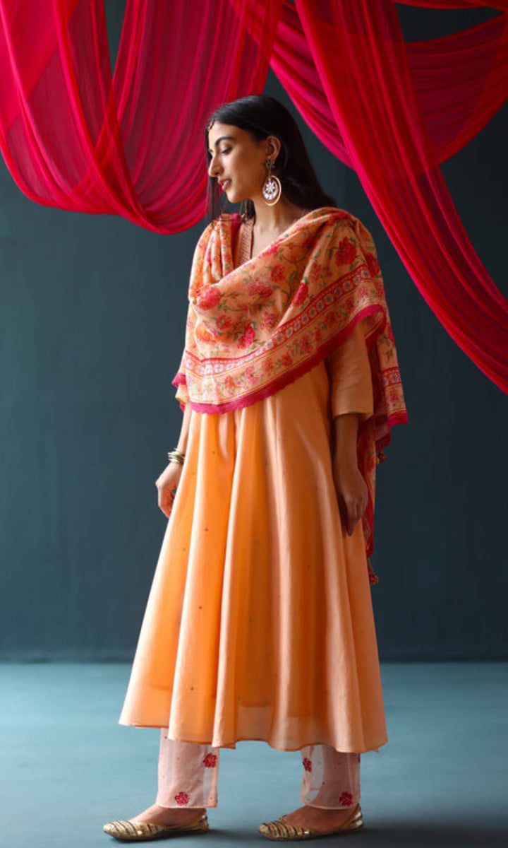 Feeya Set- Peach chanderi hand embroidered kurta and pants with printed dupatta (set of 3)