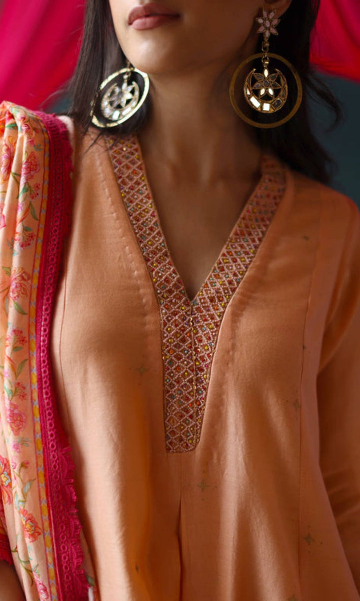 Feeya Set- Peach chanderi hand embroidered kurta and pants with printed dupatta (set of 3)