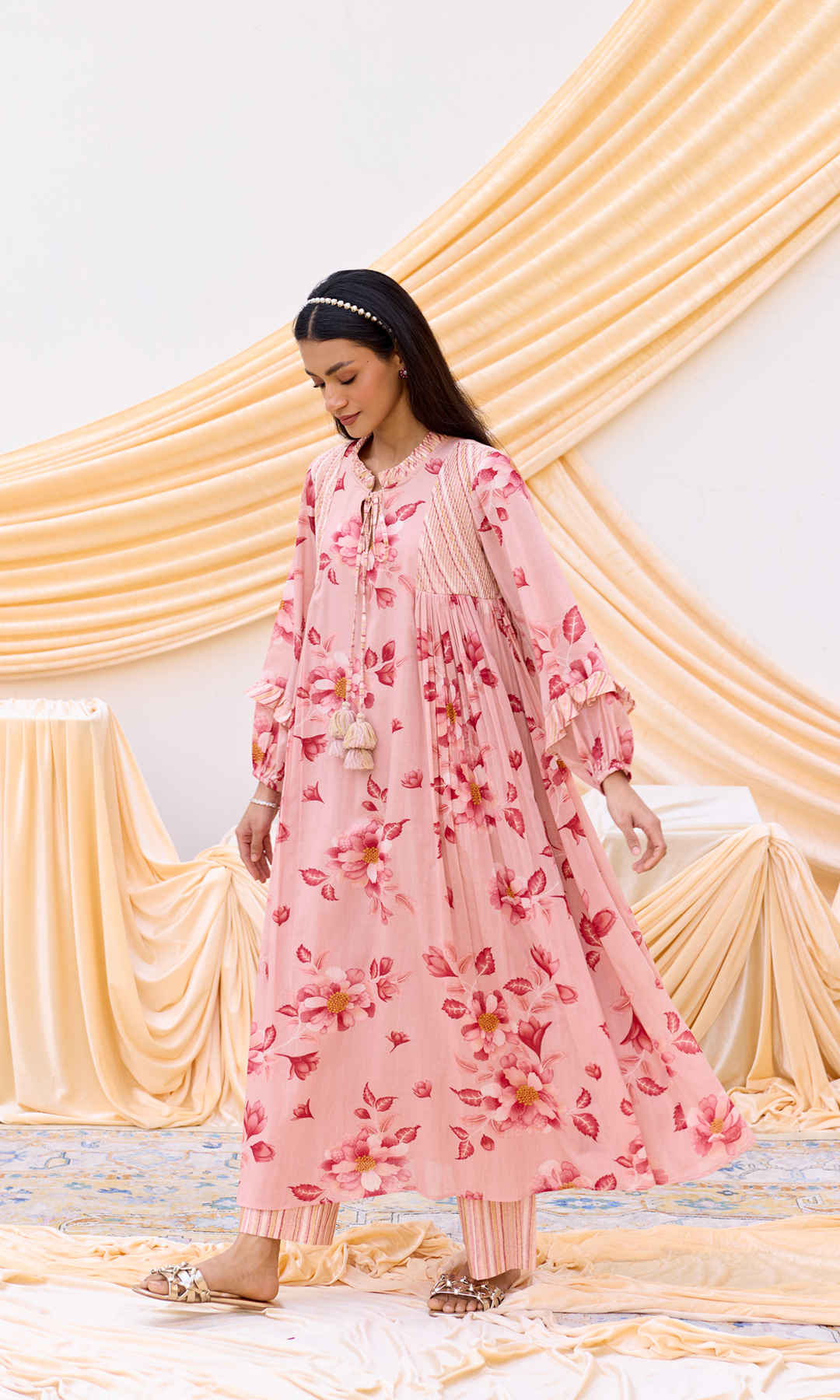 Viola- Digitally Printed Floral Poplin and Mulmul Co-ord Set (Set of 2)