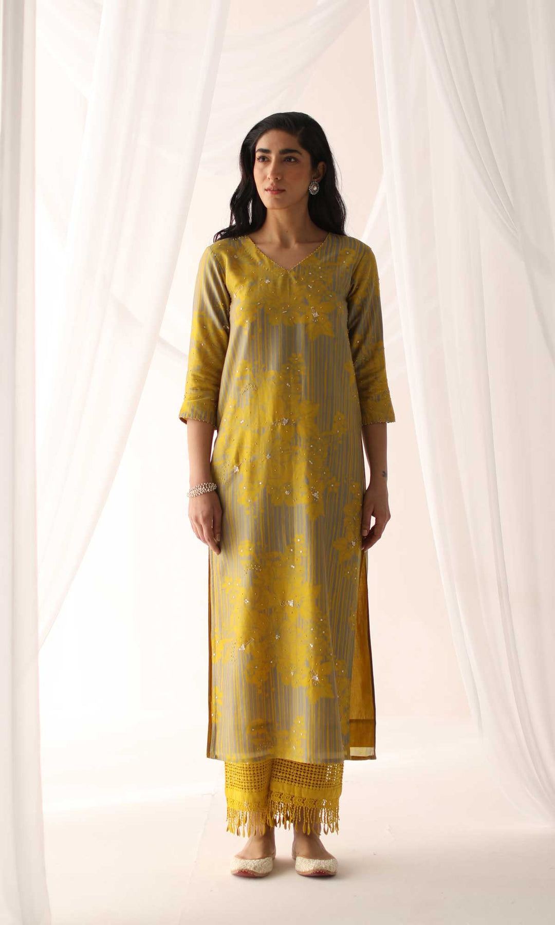 Faizeh Set- Mustard chanderi hand embroidered kurta with pants and mukaish mulmul dupatta (Set of 3)