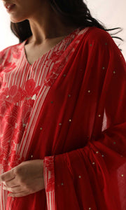 Faizeh Set- Peach chanderi hand embroidered kurta with pants and mukaish mulmul dupatta (Set of 3)