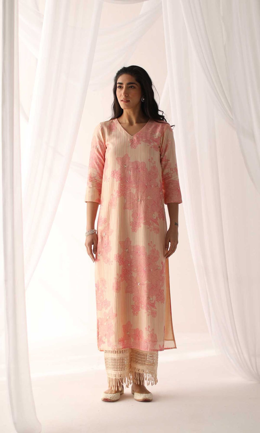 Faizeh Set- Mustard chanderi hand embroidered kurta with pants and mukaish mulmul dupatta (Set of 3)