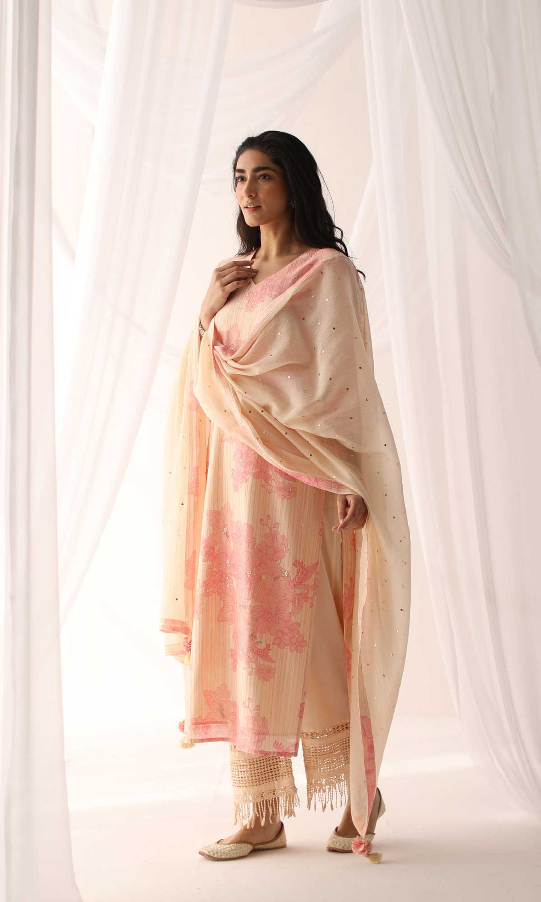 Faizeh Set- Mustard chanderi hand embroidered kurta with pants and mukaish mulmul dupatta (Set of 3)