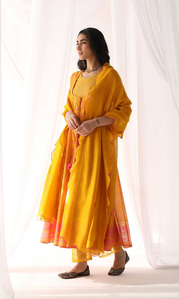 Arfaana Set- Yellow & White chanderi hand embroidered anarkali with pant and hand embroidered dupatta (set of 3)