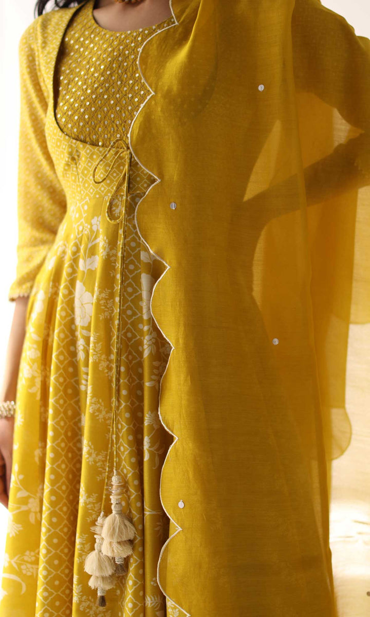 Arfaana Set- Yellow & White chanderi hand embroidered anarkali with pant and hand embroidered dupatta (set of 3)