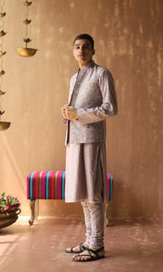 Nazeeh Jacket