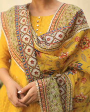 Alizeh Dupatta